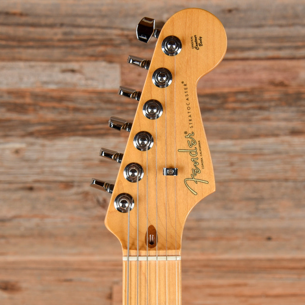 Fender American Professional II Stratocaster Sunburst 2020 - View 6 | MusicMarket