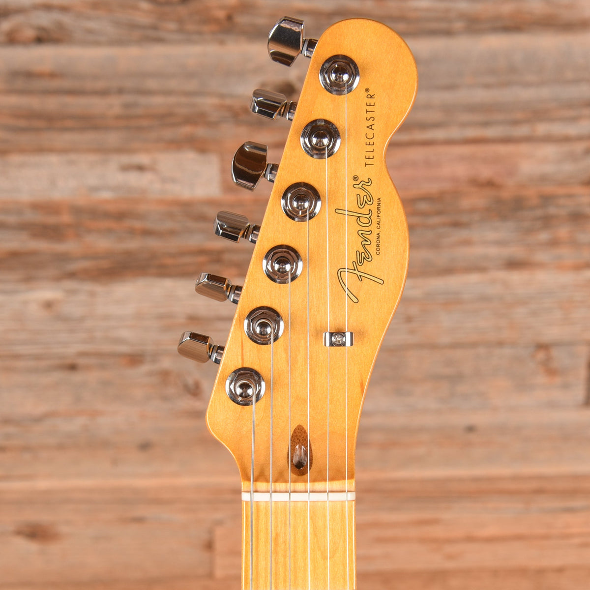 Fender American Professional II Telecaster Butterscotch Blonde 2024 - View 6 | MusicMarket