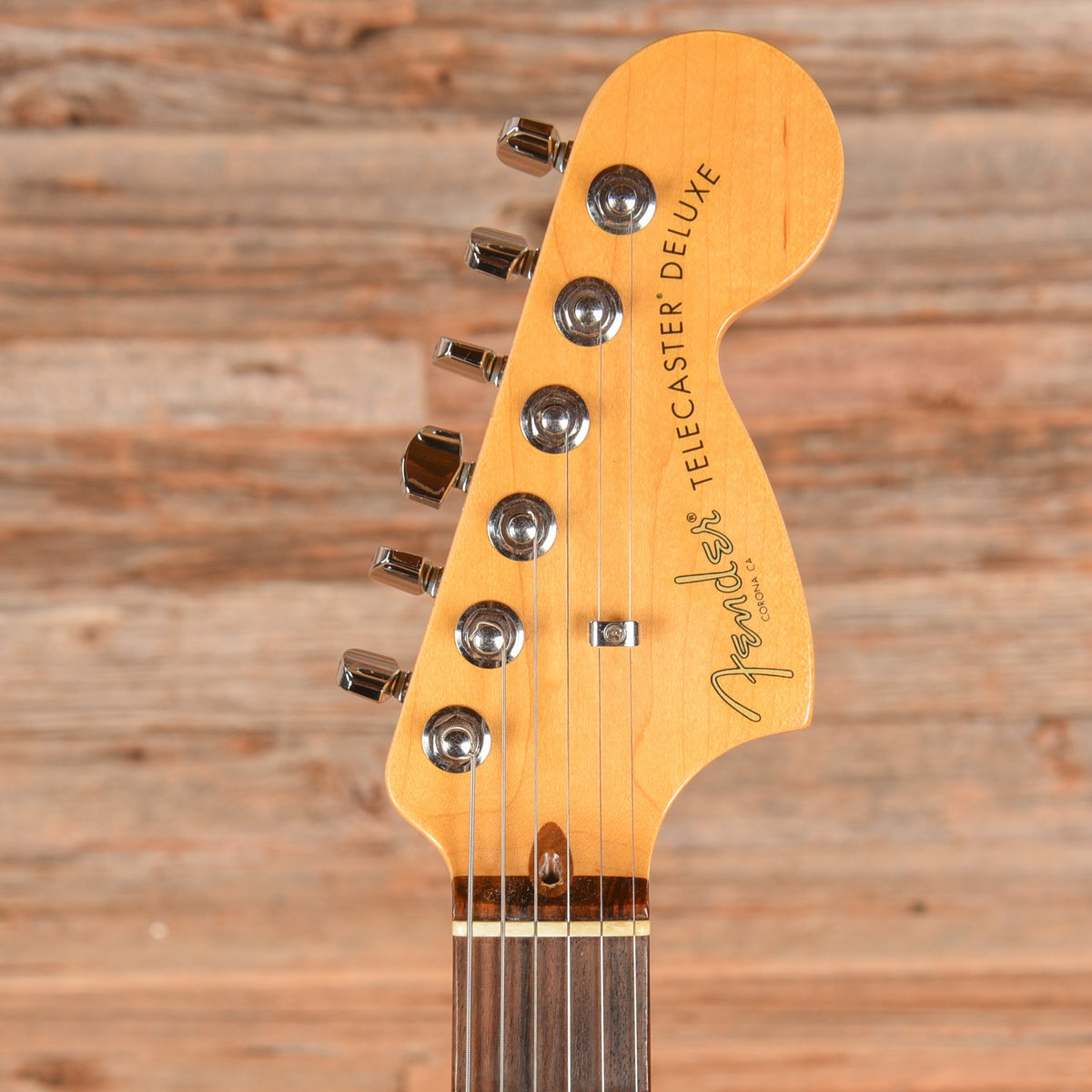 Fender American Professional II Telecaster Deluxe Sunburst 2019 - View 5 | MusicMarket