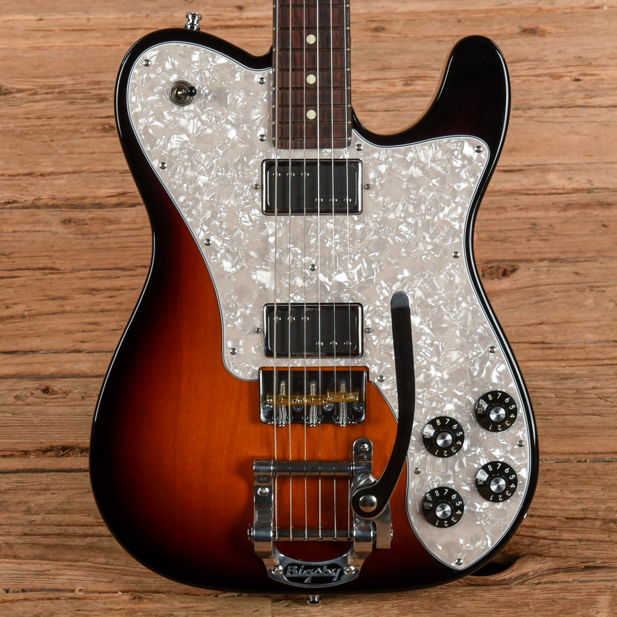 Fender American Professional II Telecaster Deluxe Sunburst 2025 - MusicMarket
