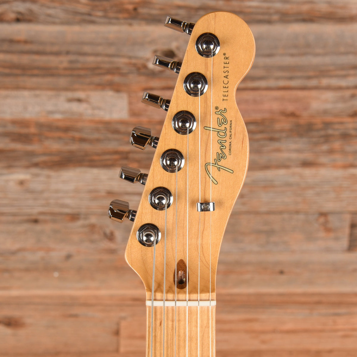 Fender American Professional II Telecaster Sunburst 2020 - View 6 | MusicMarket