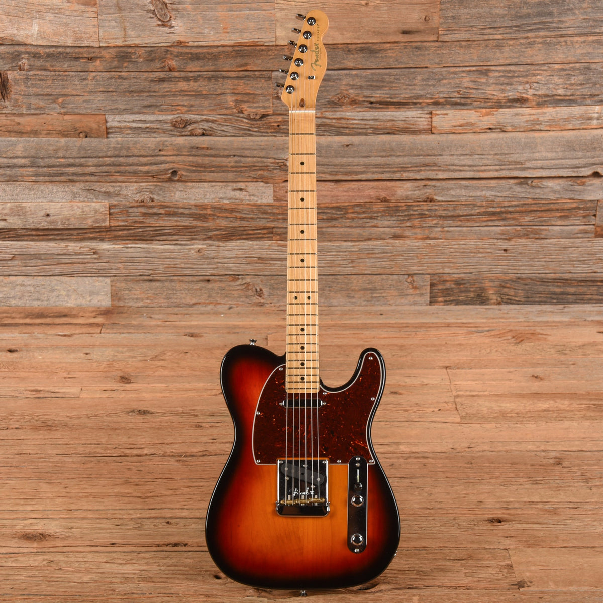 Fender American Professional II Telecaster Sunburst 2020 - View 4 | MusicMarket