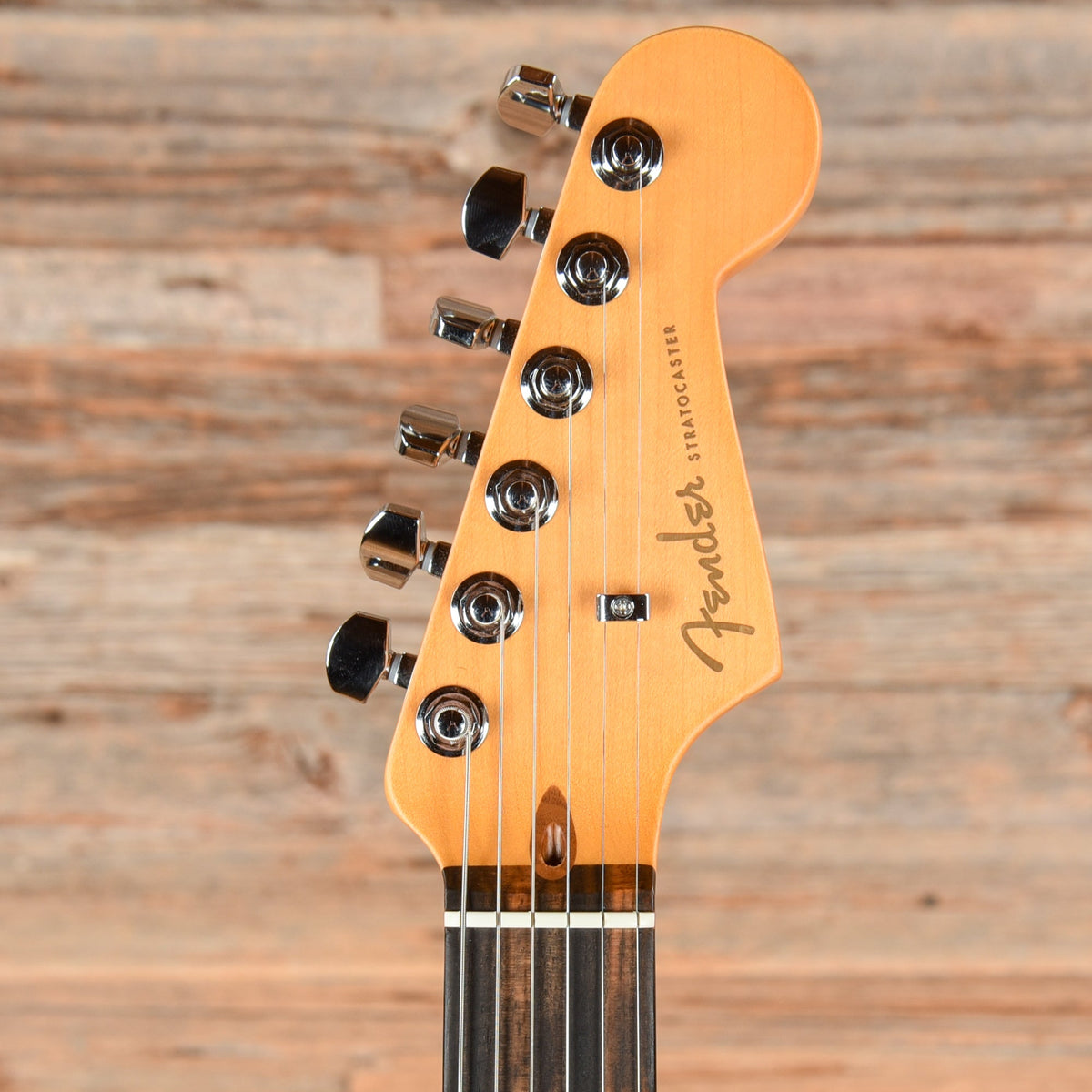 Fender American Ultra II Stratocaster Nebula Blue 2024 - View 6 | MusicMarket