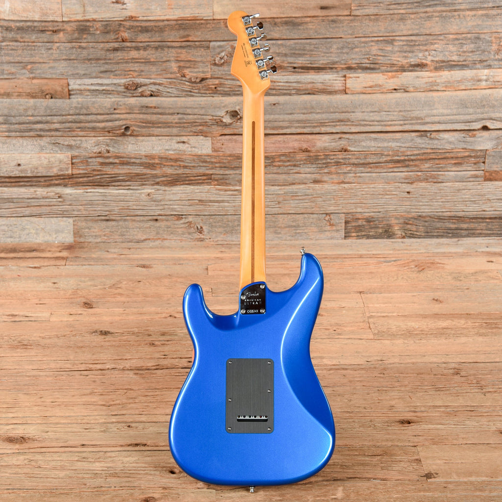 Fender American Ultra II Stratocaster Nebula Blue 2024 - View 5 | MusicMarket