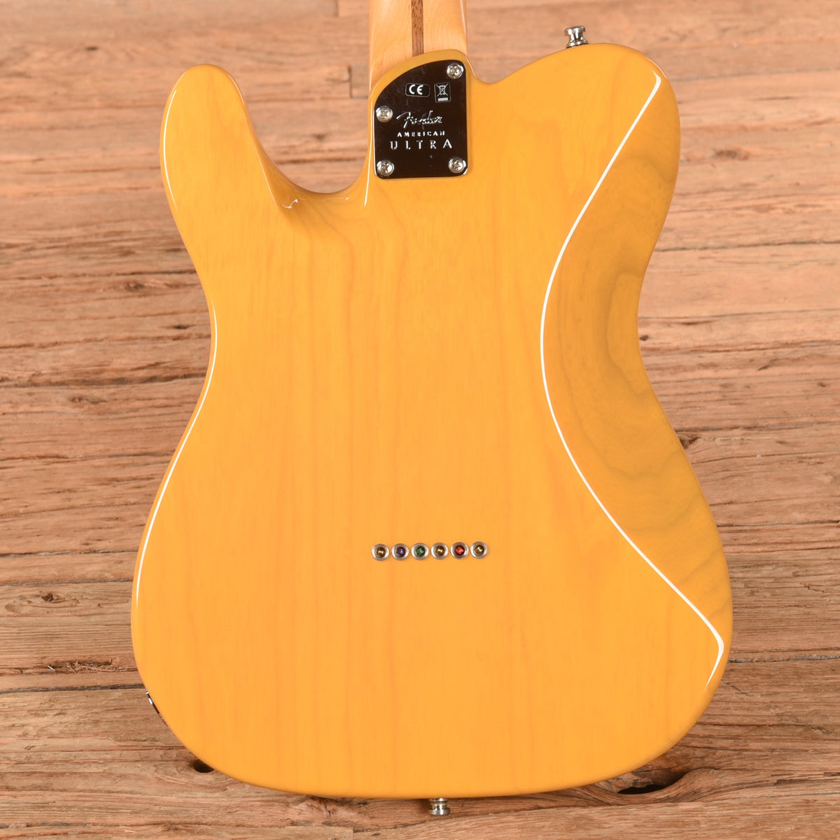 Fender American Ultra Telecaster Butterscotch Blonde 2019 - View 3 | MusicMarket