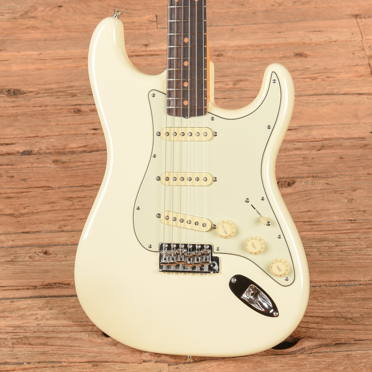 Fender American Vintage II '61 Stratocaster Olympic White 2025 - View 2 | MusicMarket