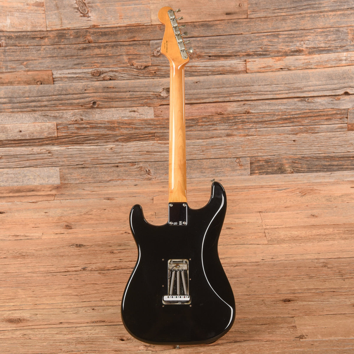 Fender Classic Series '60s Stratocaster Black 2012 - View 5 | MusicMarket