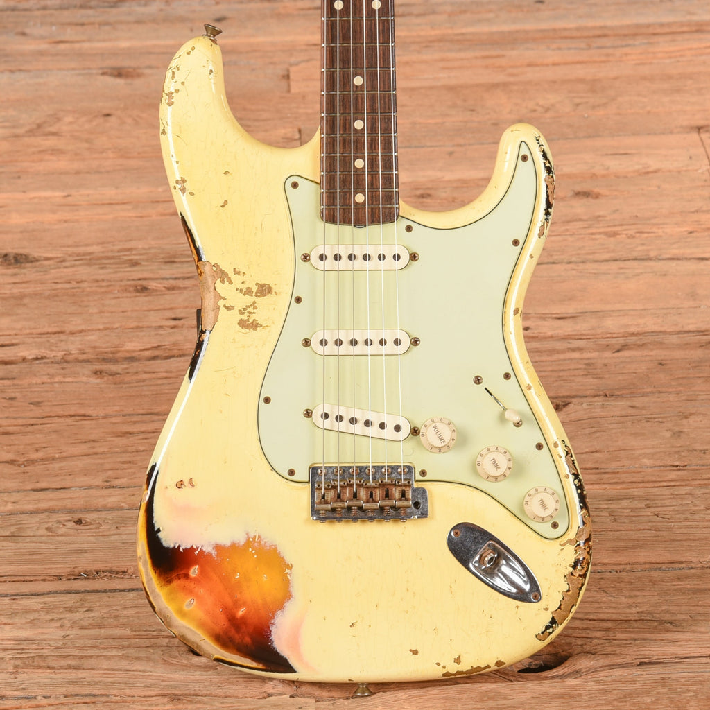 Fender Custom Shop '60 Stratocater Heavy Relic White over Sunburst 2013 - MusicMarket