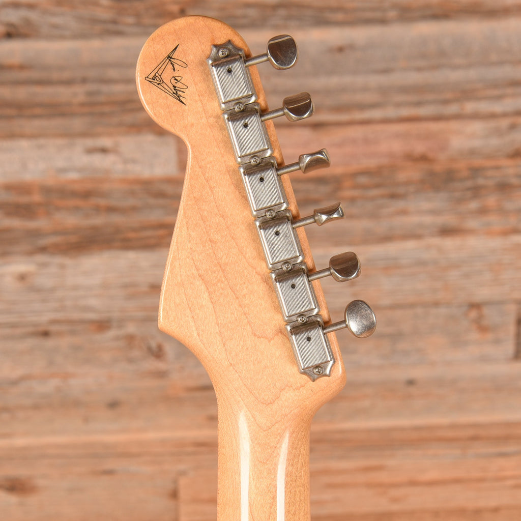 Fender Custom Shop 50th Anniversary '54 Stratocaster Reissue Sunburst 2004 - View 7 | MusicMarket