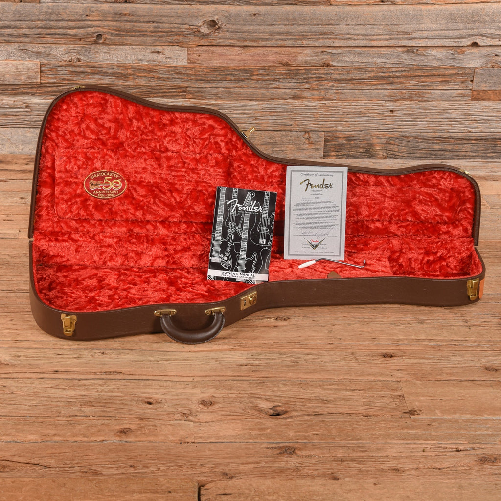 Fender Custom Shop 50th Anniversary '54 Stratocaster Reissue Sunburst 2004 - View 9 | MusicMarket