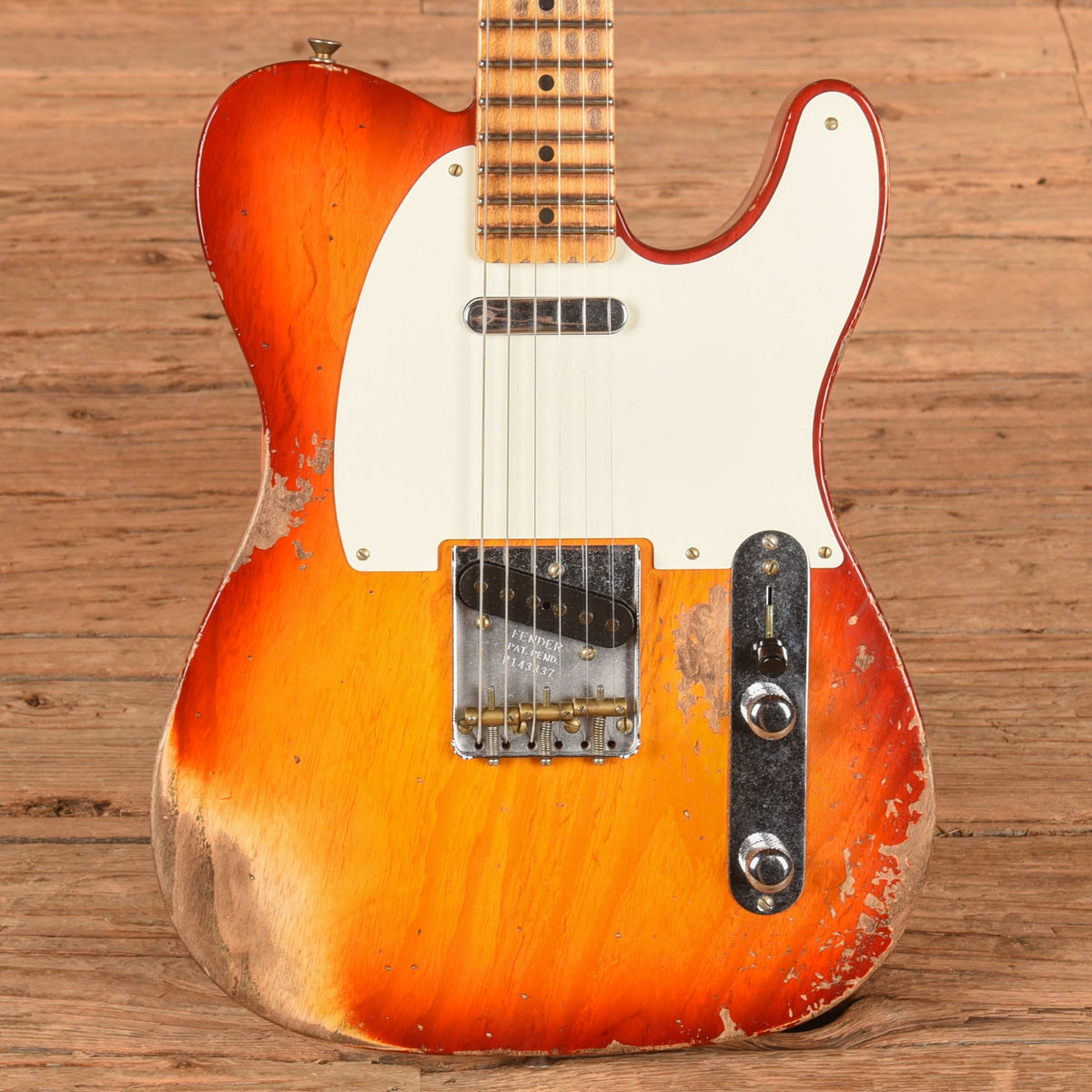 Fender Custom Shop '51 Nocaster Aged Cherry Sunburst 2025 - MusicMarket