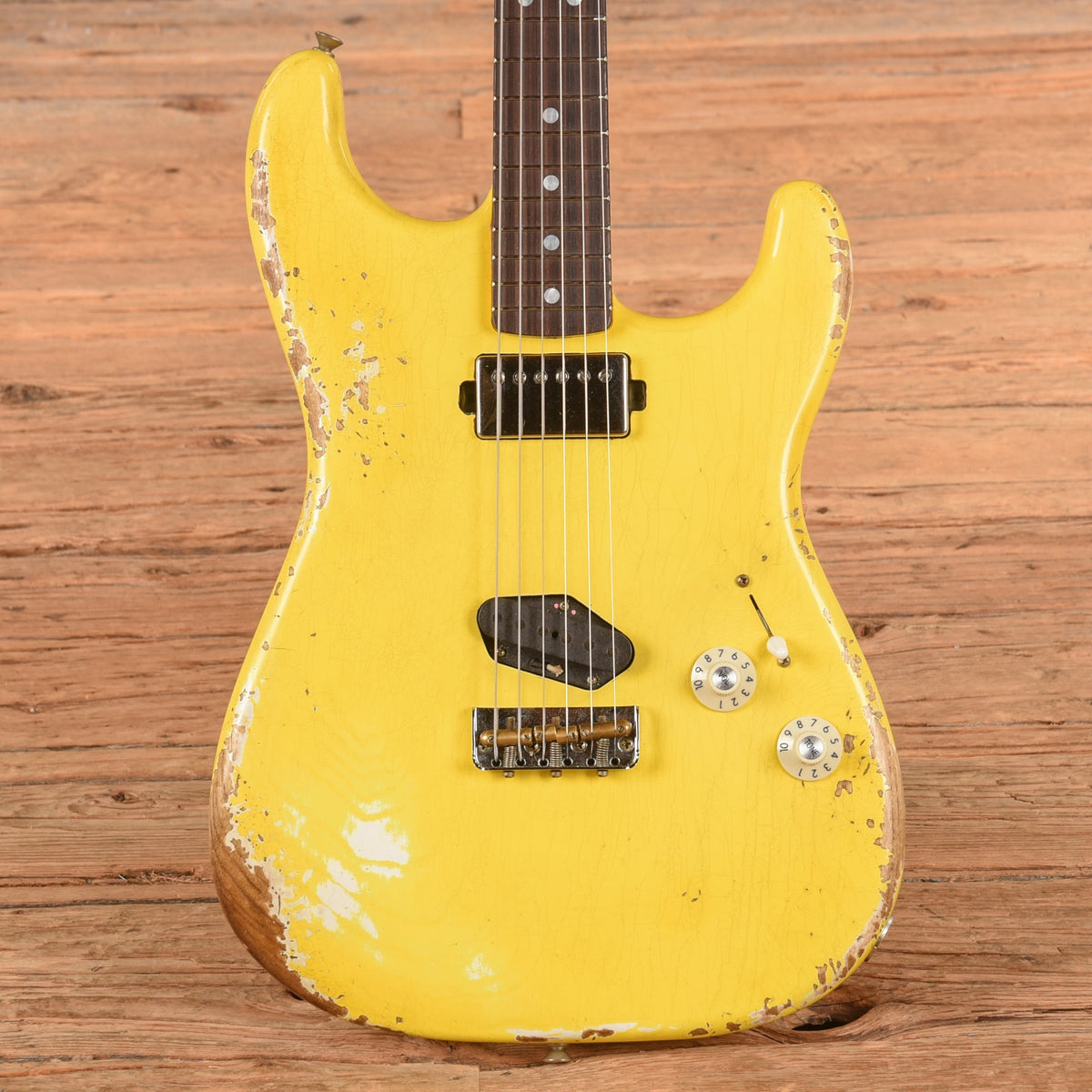 Fender Custom Shop '66 Stratocaster HS Heavy Relic Aged Graffiti Yellow 2025 - MusicMarket