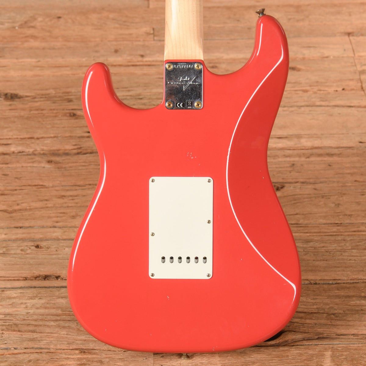 Fender Custom Shop '69 Stratocaster Reissue Journeyman Relic Fiesta Red 2024 - View 3 | MusicMarket