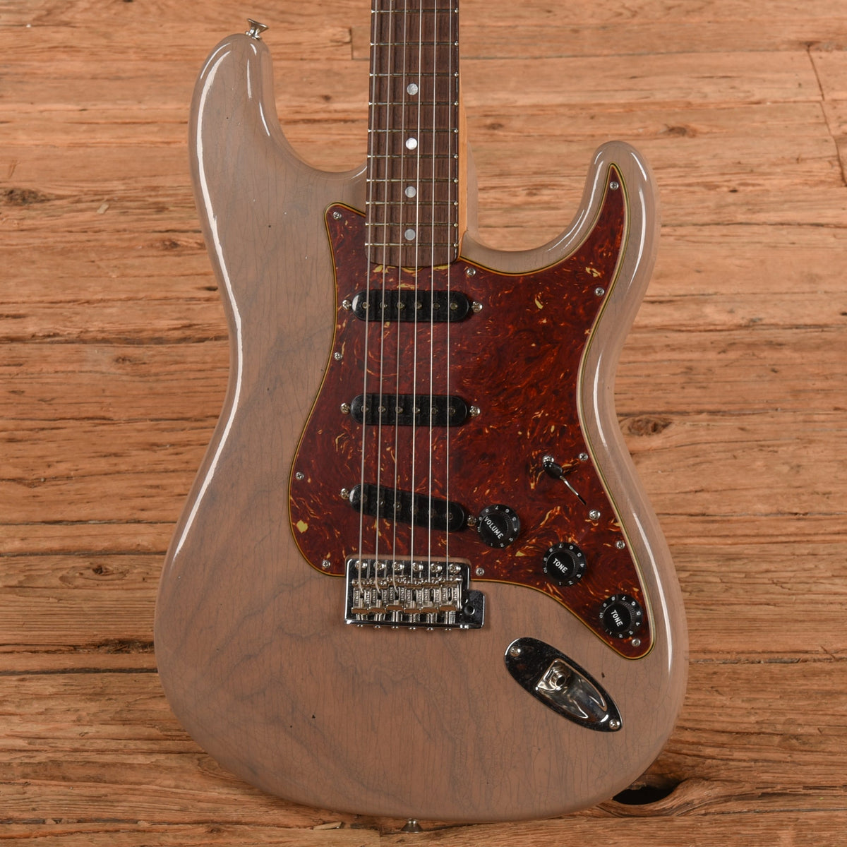 Fender Custom Shop Deluxe Roasted Stratocaster Transparent Brown 2025 - View 2 | MusicMarket