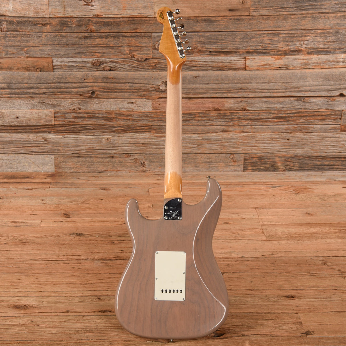 Fender Custom Shop Deluxe Roasted Stratocaster Transparent Brown 2025 - View 5 | MusicMarket