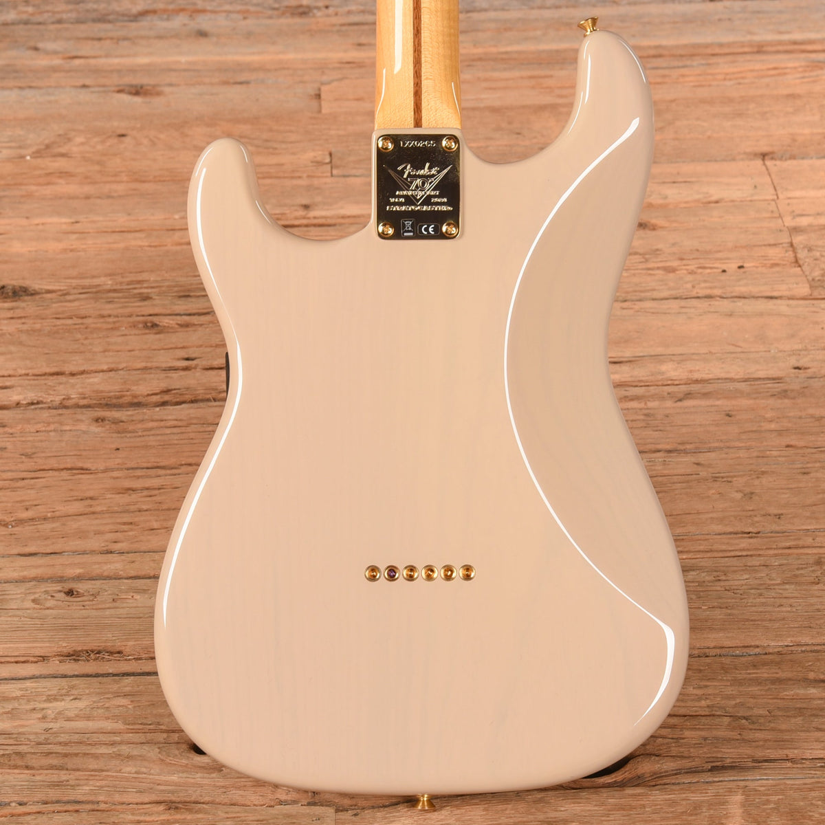 Fender Custom Shop LTD '54 Stratocaster Hardtail Reissue NOS Dirty White Blonde 2024 - View 3 | MusicMarket