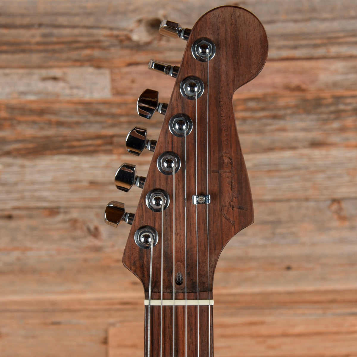 Fender Limited Edition American Professional II Stratocaster Lake Placid Blue 2022 - View 4 | MusicMarket