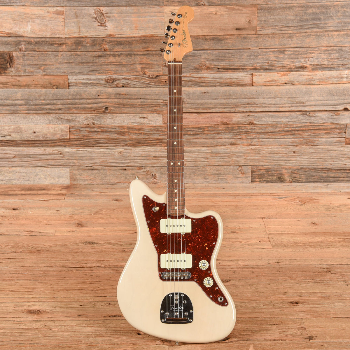 Fender Limited Edition American Professional Jazzmaster Olympic White 2017 - View 4 | MusicMarket