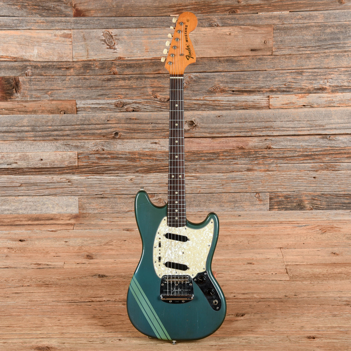 Fender Mustang Competition Burgundy 1973 - View 4 | MusicMarket