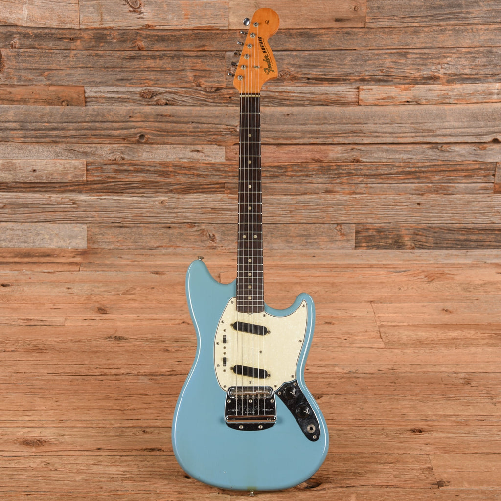 Fender Mustang Daphne Blue 1966 - View 4 | MusicMarket