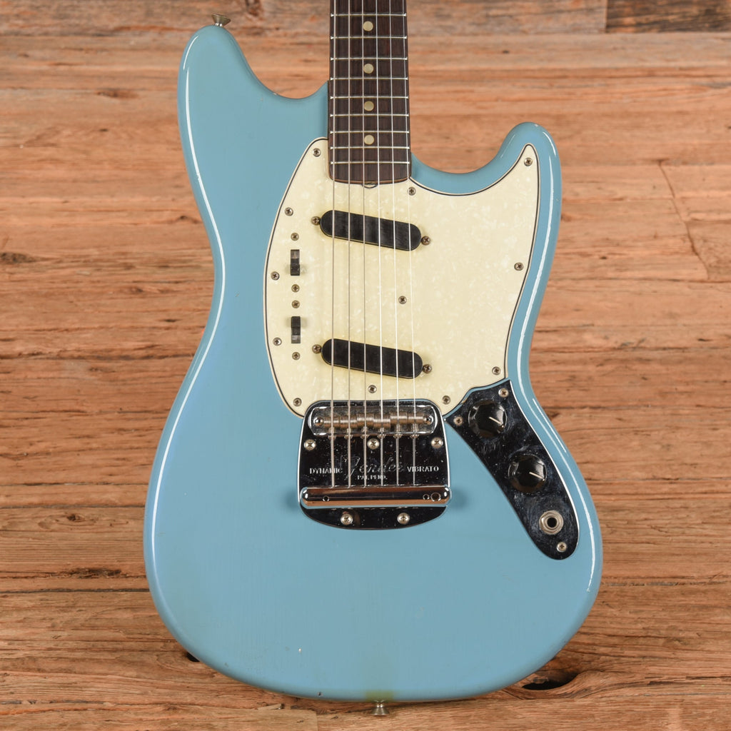 Fender Mustang Daphne Blue 1966 - MusicMarket