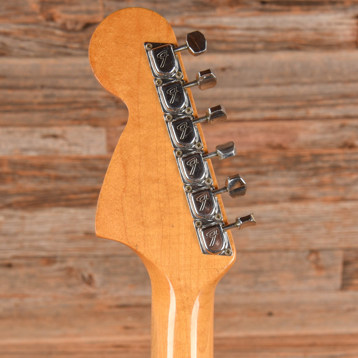 Fender Mustang Daphne Blue 1966 - View 7 | MusicMarket