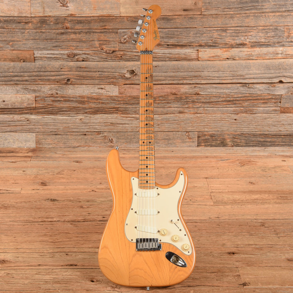 Fender Strat Plus Natural 1990 - View 4 | MusicMarket