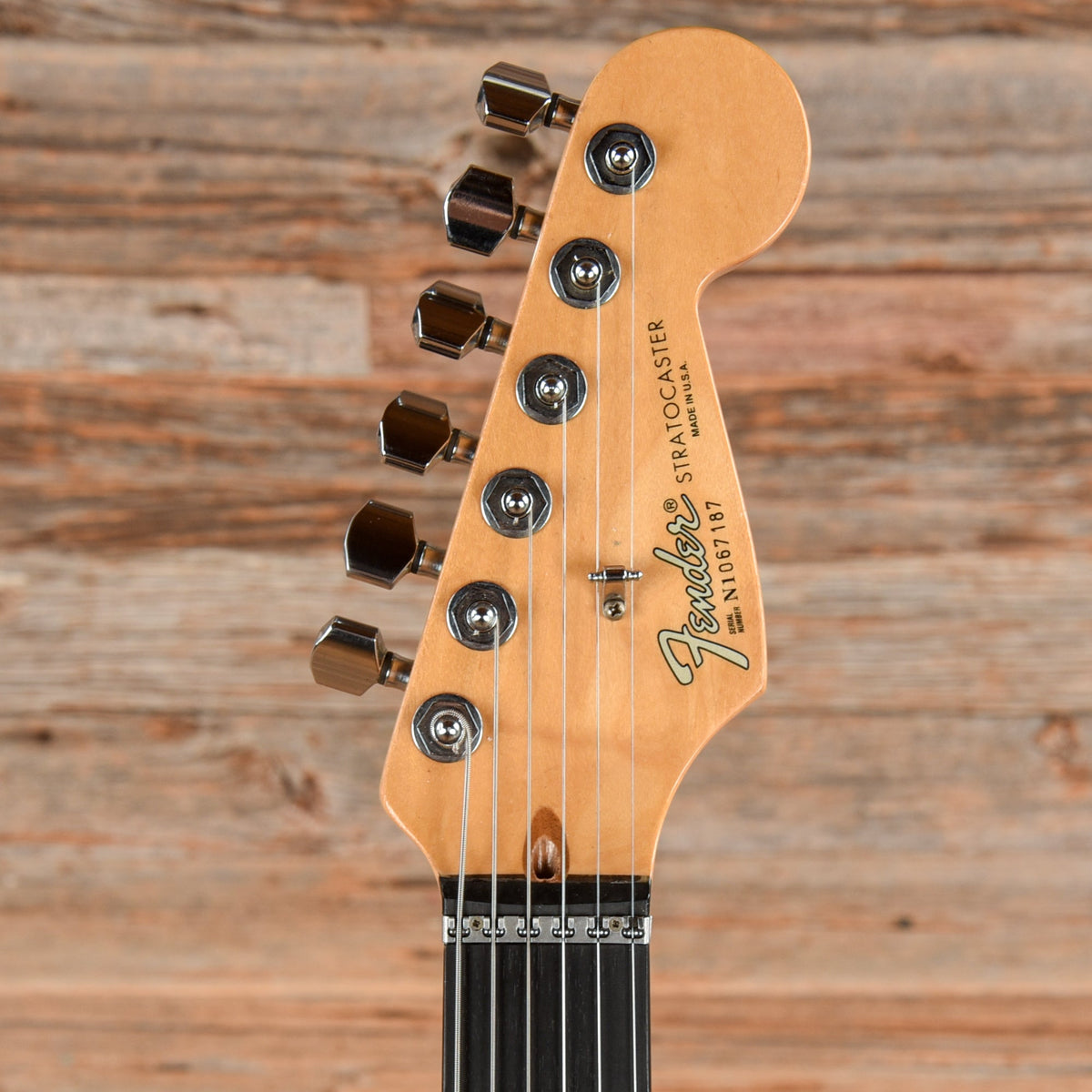 Fender Stratocaster Ultra HSS Ebony Burst 1991 - View 6 | MusicMarket