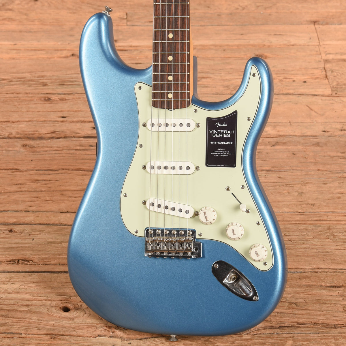Fender Vintera II 60s Stratocaster Lake Placid Blue 2024 - View 2 | MusicMarket