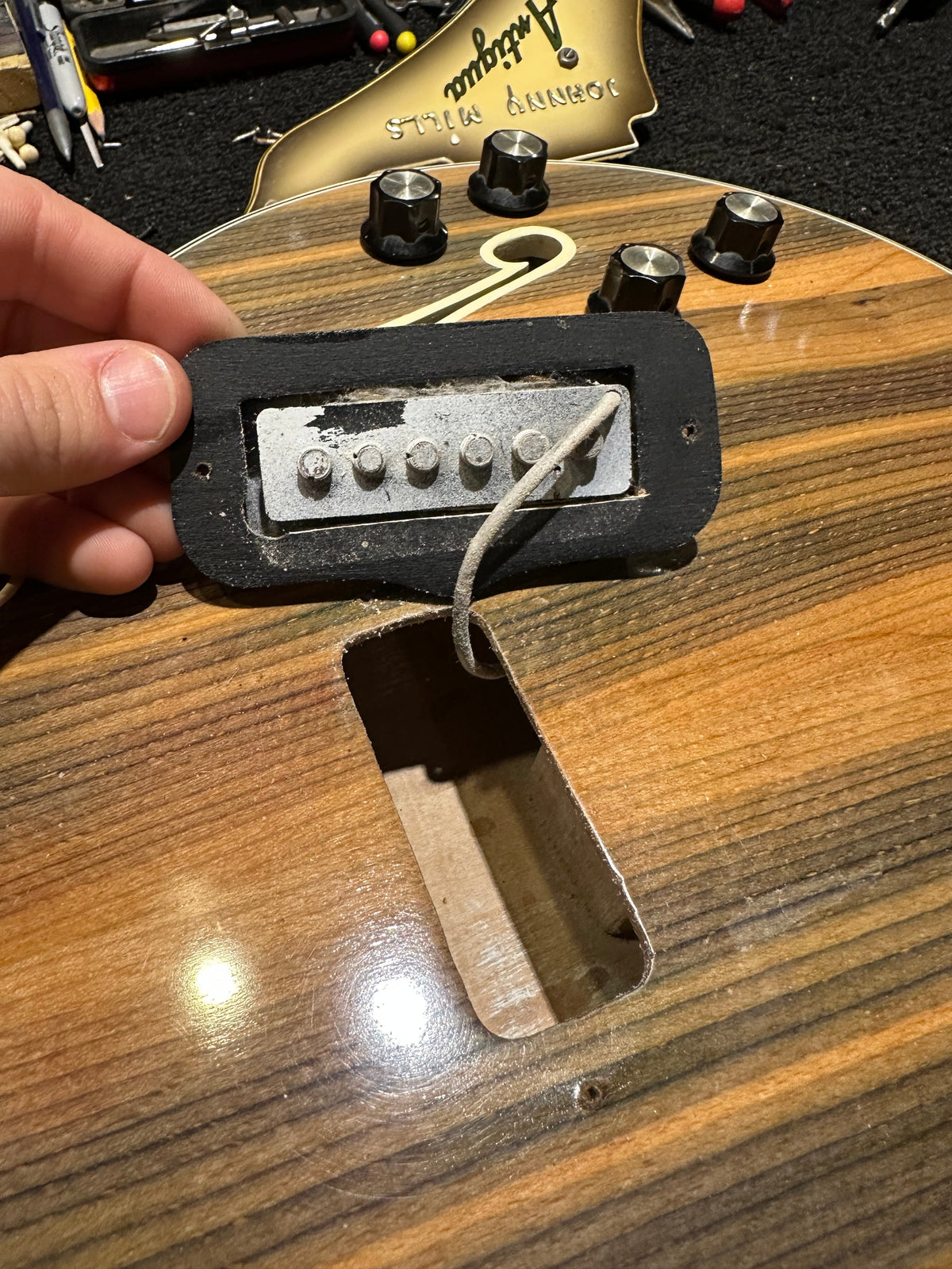 Fender Coronado II Wildwood/Antigua 1967 - View 11 | MusicMarket