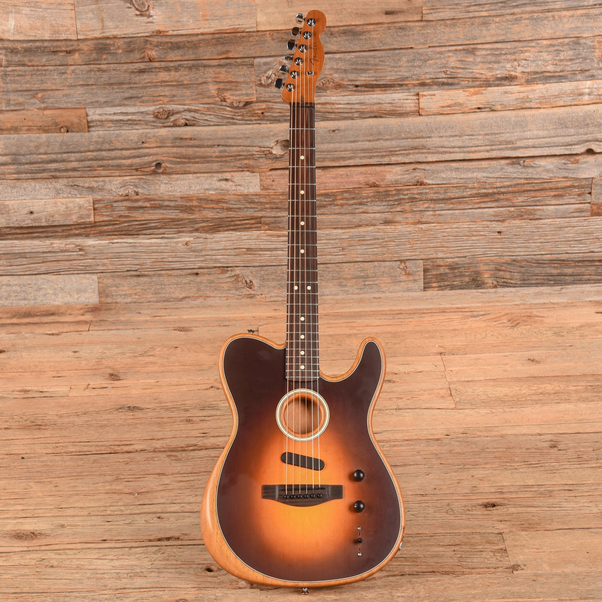 Fender Acoustasonic Player Telecaster Shadow Burst 2022 - View 4 | MusicMarket