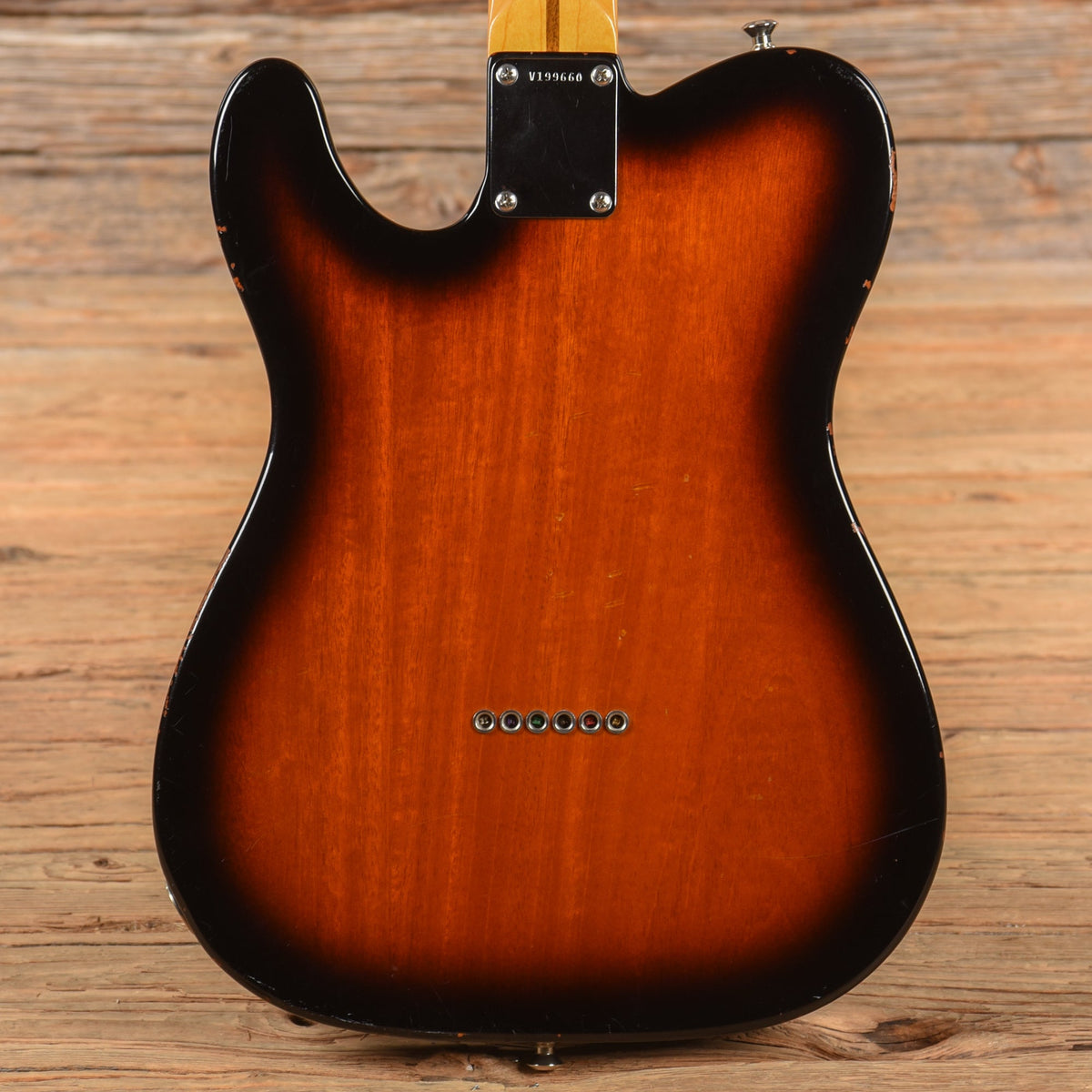 Fender American Vintage '69 Telecaster Thinline Sunburst 2011 - View 3 | MusicMarket