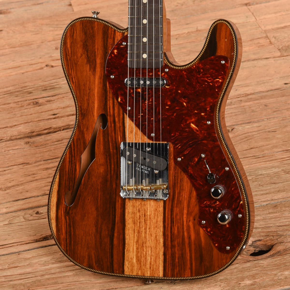 Fender Custom Shop Artisan Cocobolo Telecaster Thinline NOS Amber Shellac 2020 - View 2 | MusicMarket