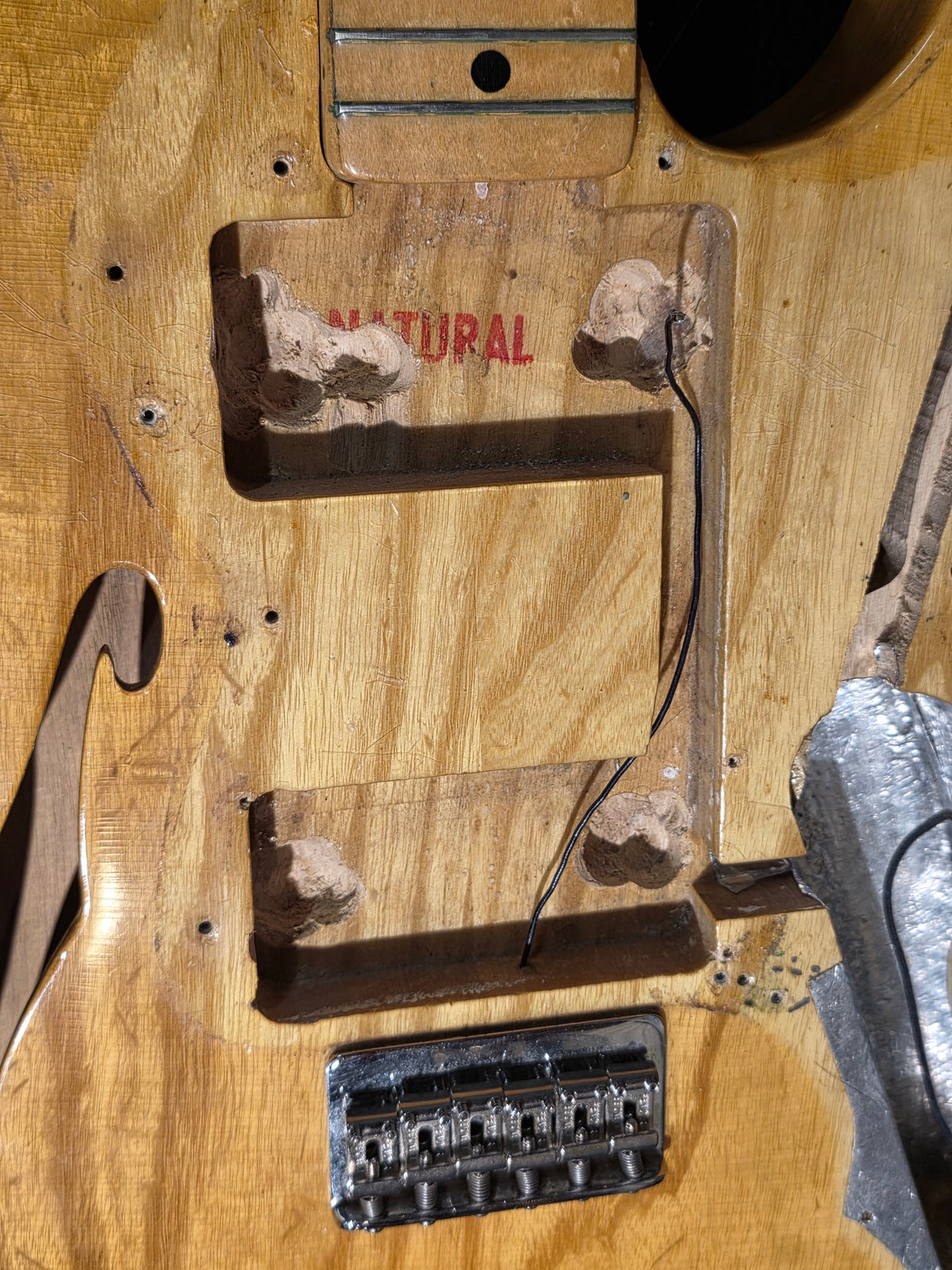 Fender Telecaster Thinline Natural 1974 - View 13 | MusicMarket