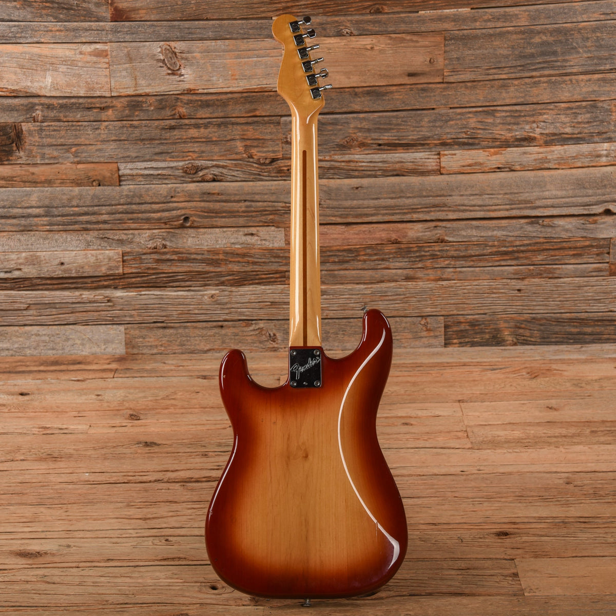 Fender 2-Knob Stratocaster Sienna Sunburst 1983 - View 5 | MusicMarket