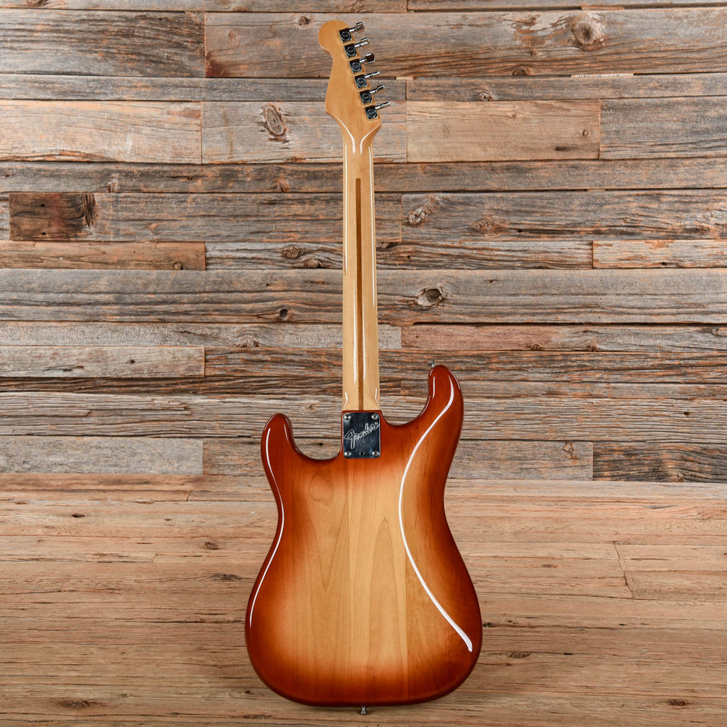 Fender 2-Knob Stratocaster Sienna Sunburst 1983 - View 5 | MusicMarket
