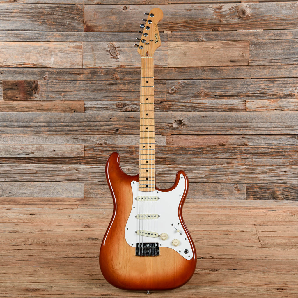 Fender 2-Knob Stratocaster Sienna Sunburst 1983 - View 4 | MusicMarket