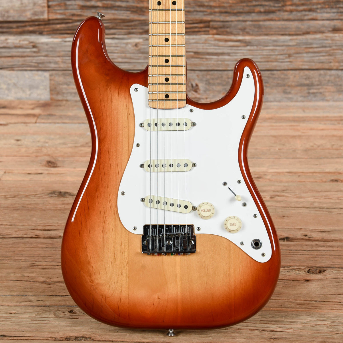 Fender 2-Knob Stratocaster Sienna Sunburst 1983 - MusicMarket