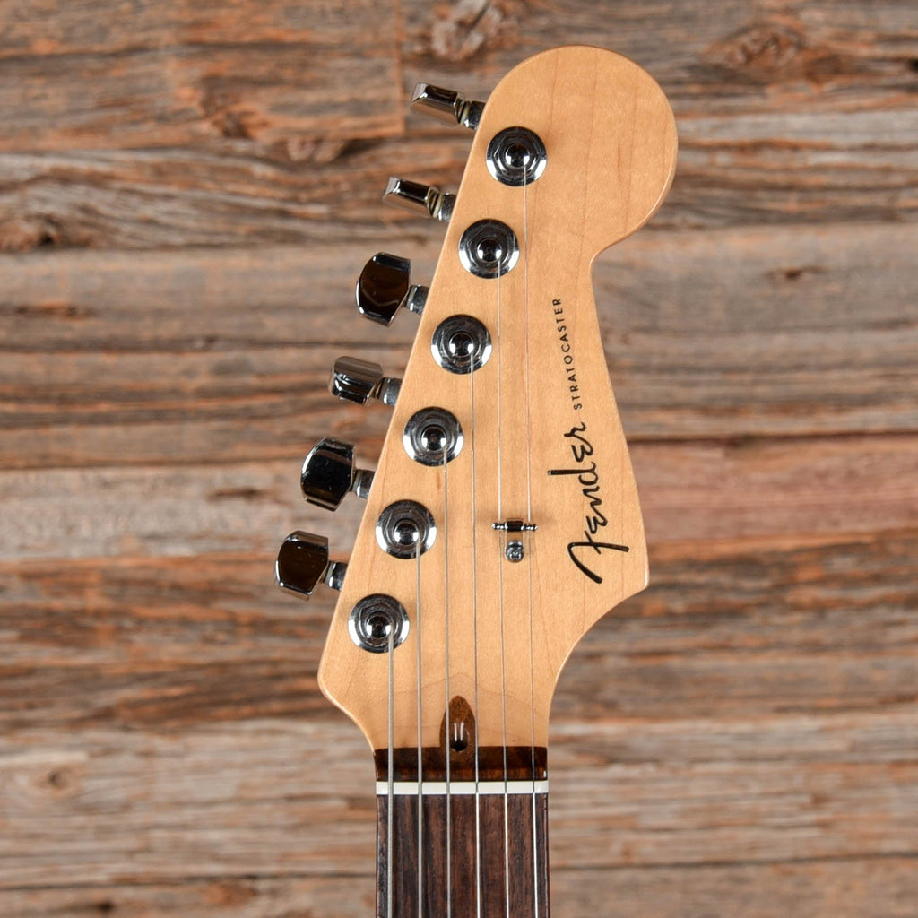 Fender American Deluxe Stratocaster Burgundy Mist Metallic 2013 - View 6 | MusicMarket