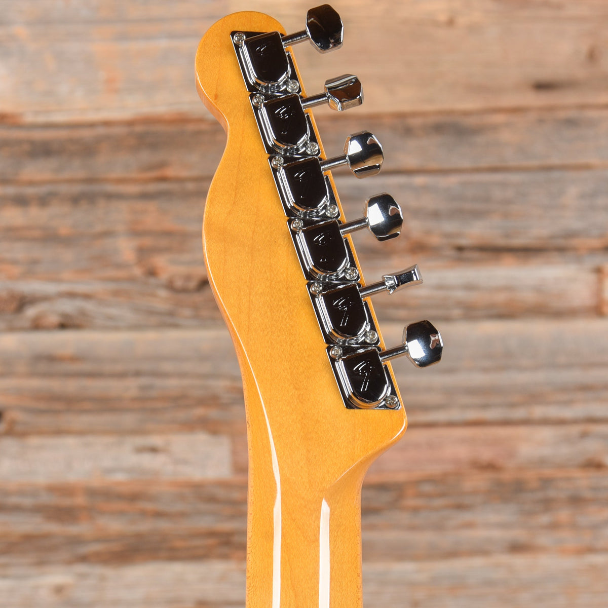 Fender American Original '70s Telecaster Custom Olympic White 2022 - View 7 | MusicMarket