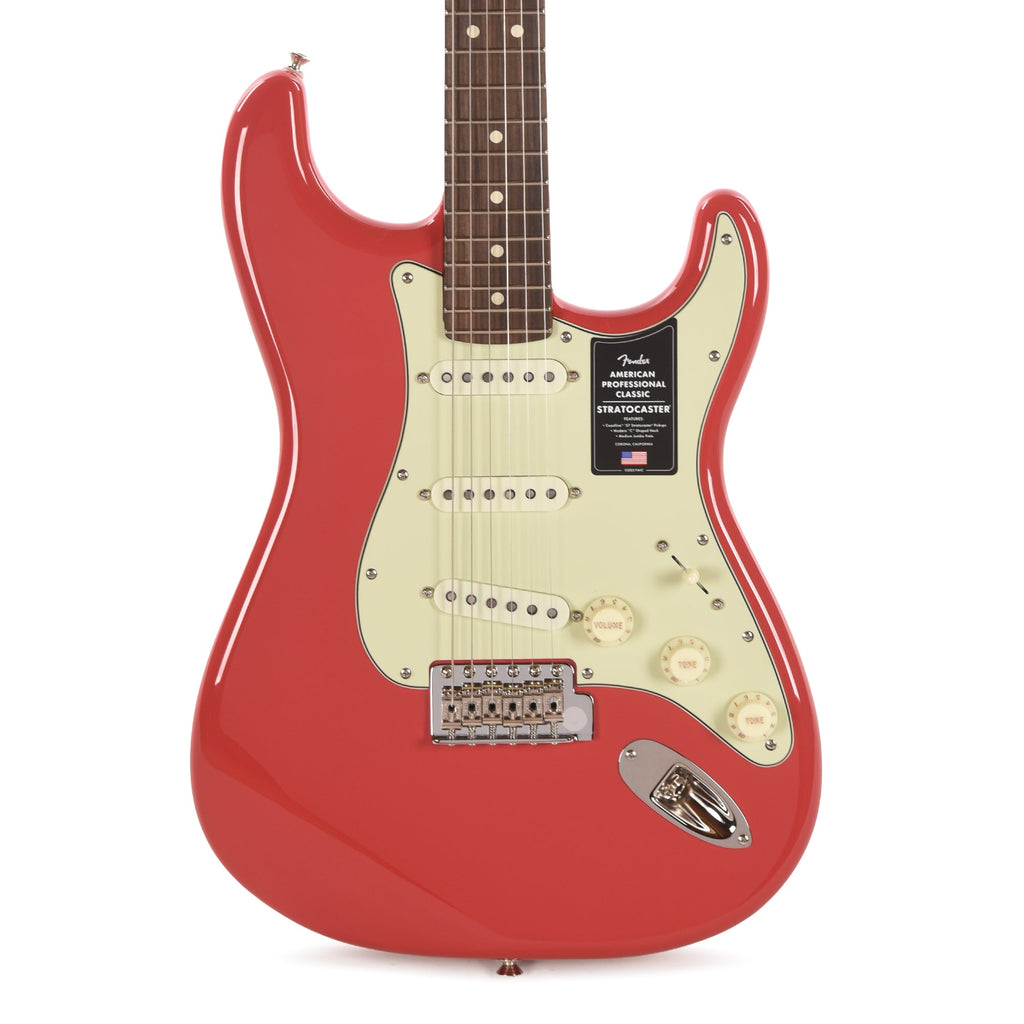Fender American Professional Classic Stratocaster Faded Dakota Red - View 2 | MusicMarket