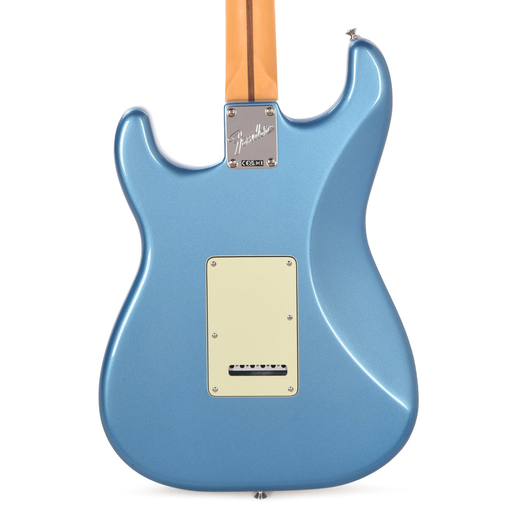 Fender American Professional Classic Stratocaster HSS Faded Lake Placid Blue - View 3 | MusicMarket