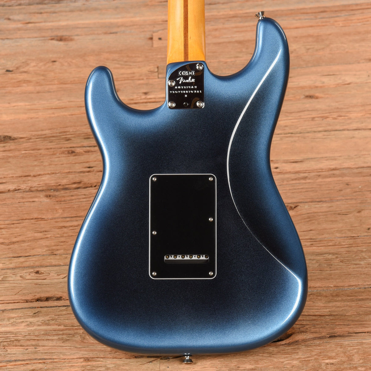 Fender American Professional II Stratocaster Dark Night 2024 - View 3 | MusicMarket