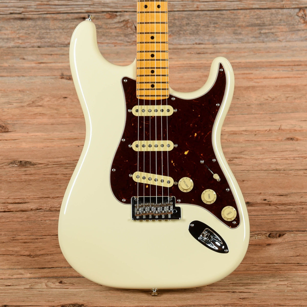 Fender American Professional II Stratocaster Olympic White 2024 - MusicMarket