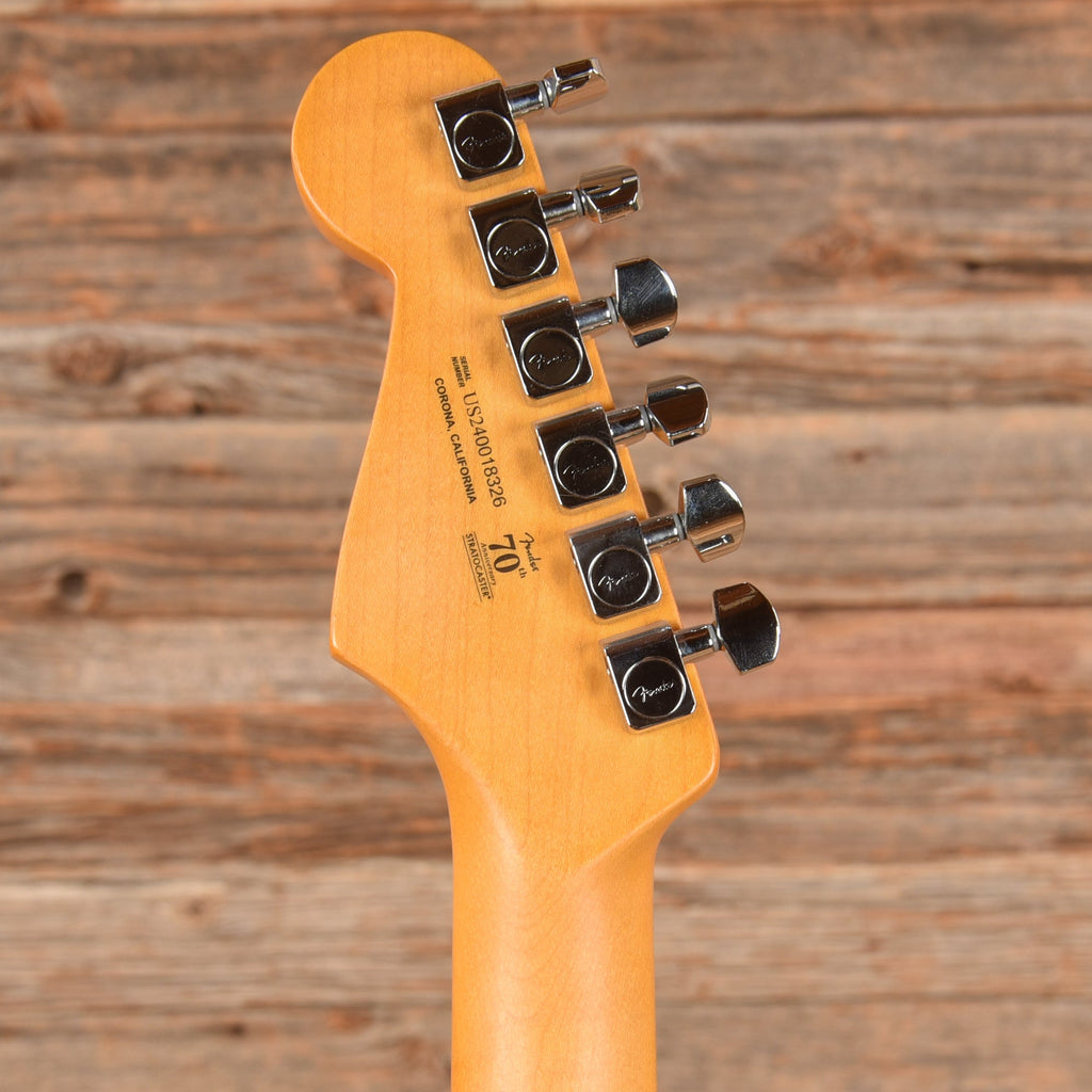 Fender American Professional II Stratocaster Surf Pearl 2024 - View 7 | MusicMarket