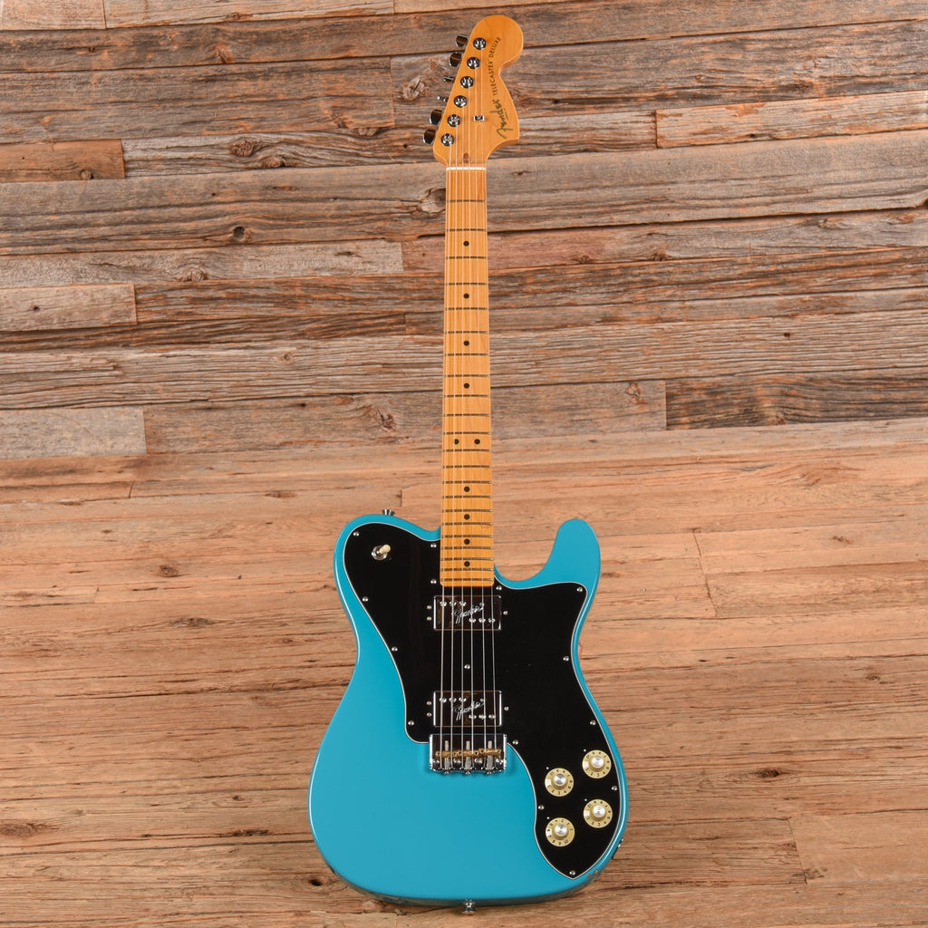 Fender American Professional II Telecaster Deluxe Miami Blue 2023 - View 4 | MusicMarket