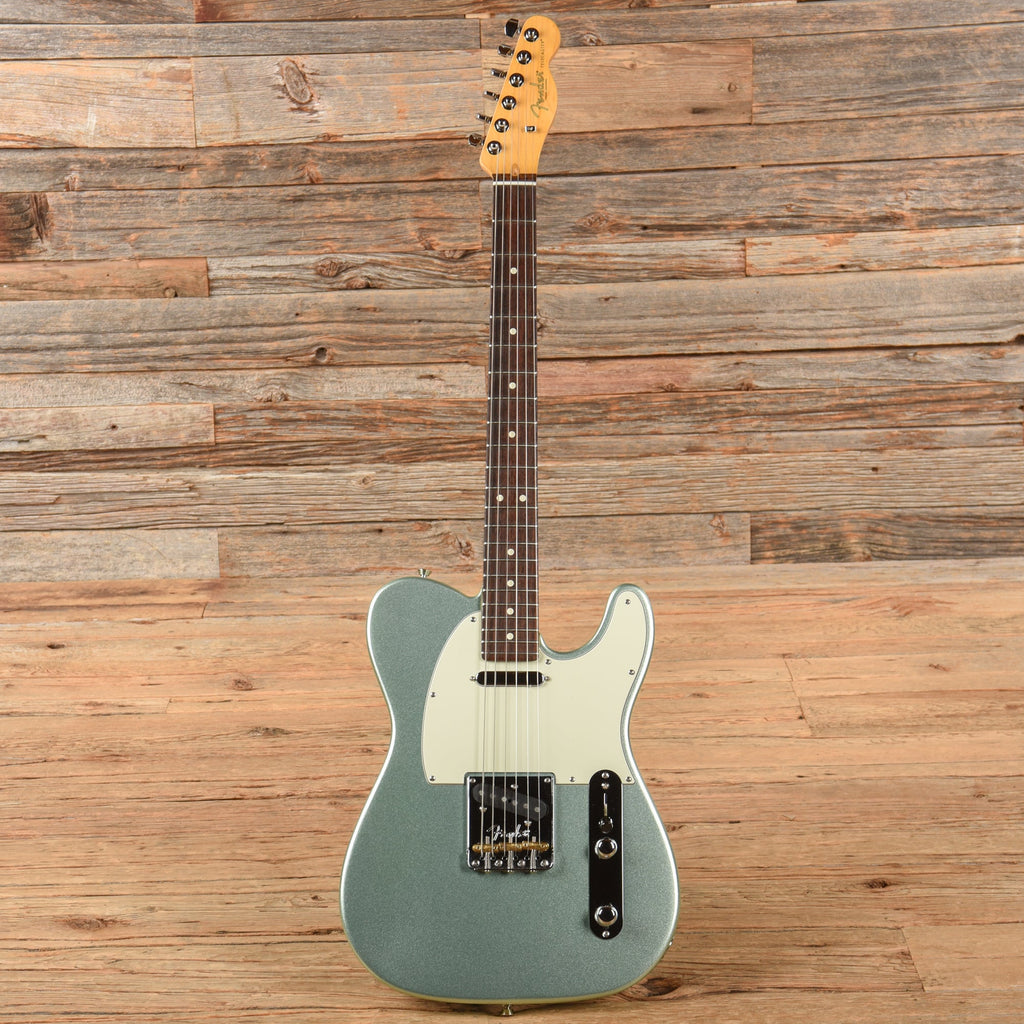Fender American Professional II Telecaster Mystic Surf Green 2023 - View 4 | MusicMarket