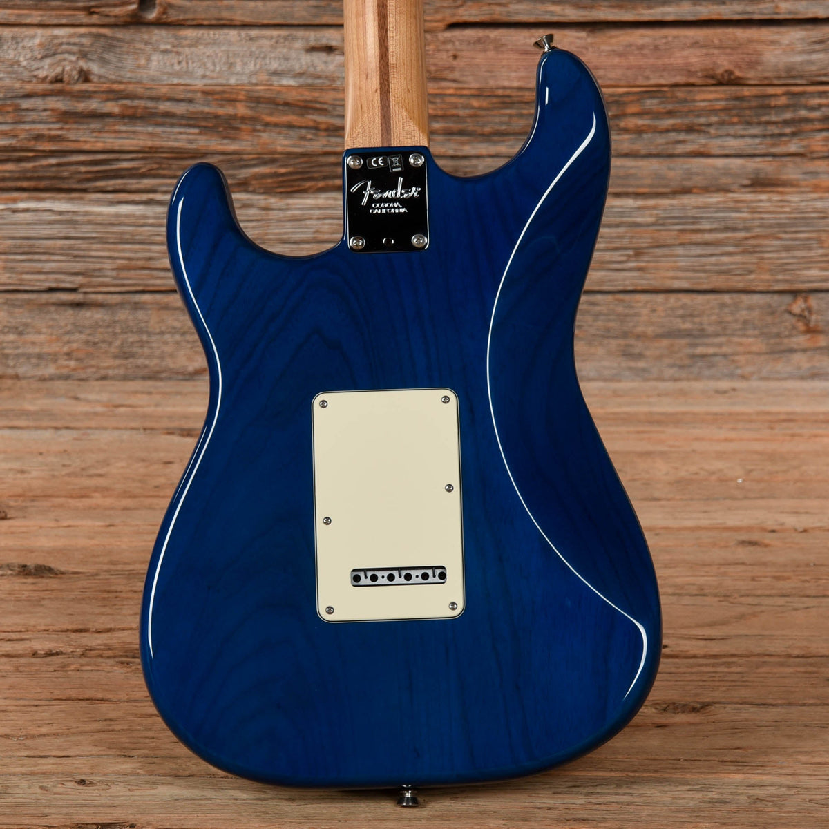 Fender American Professional Stratocaster w/ Roasted Maple Neck Sapphire Blue 2020 - View 3 | MusicMarket