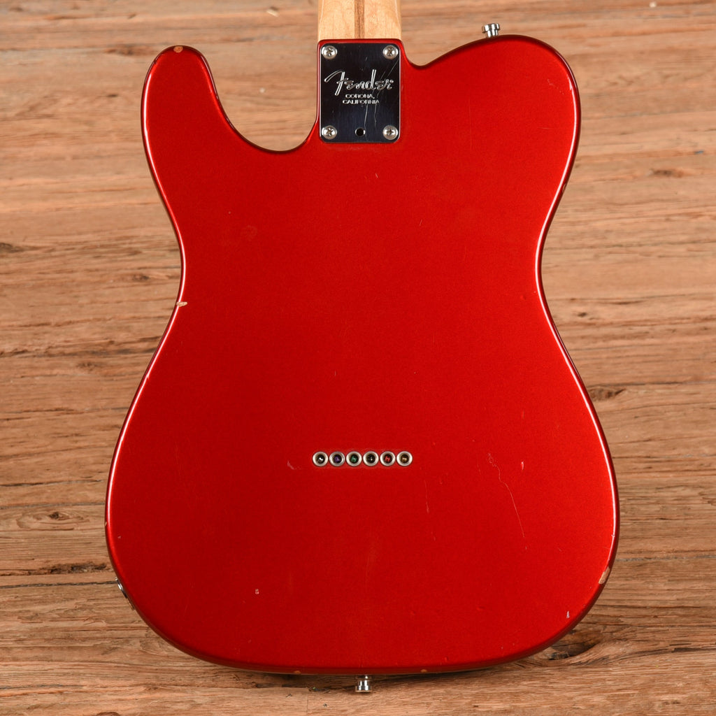 Fender American Professional Telecaster Candy Apple Red 2017 - View 3 | MusicMarket