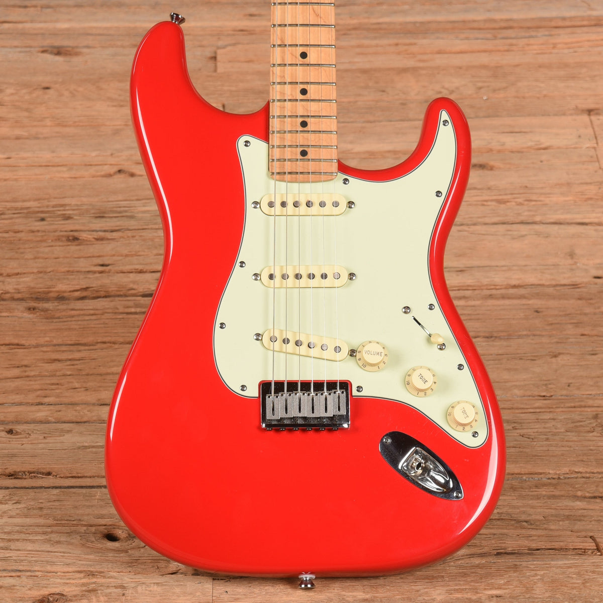 Fender American Series Stratocaster Hardtail Hot Rod Red 2001 - MusicMarket